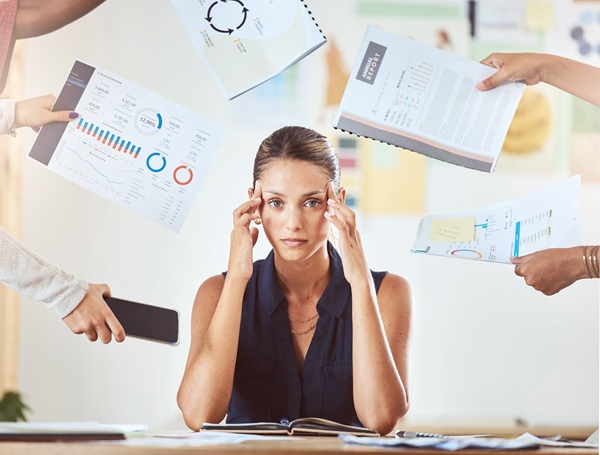 Estrés laboral y meditación mindfulness: cómo encontrar el equilibrio en el trabajo